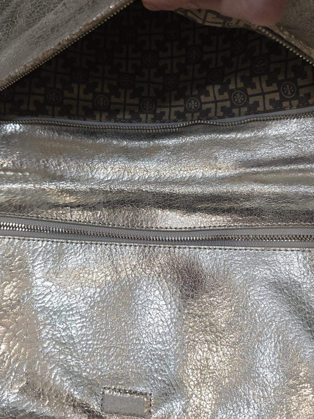 Tory Burch Silver Shoulder Bag - Picture 5 of 8